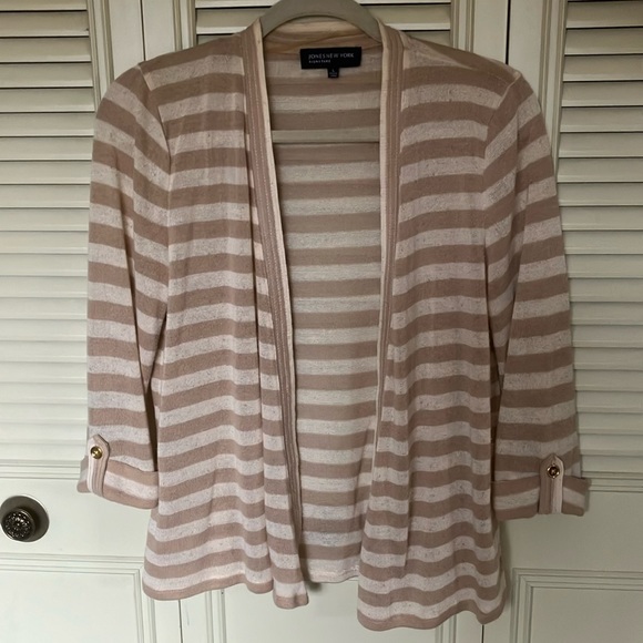 Light knit Cover - Picture 1 of 5